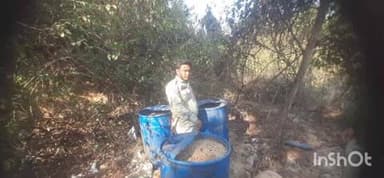 मेराल: अधीक्षक उत्पाद गढ़वा के निर्देश पर जिले में अवैध शराब के विरुद्ध छापेमारी अभियान