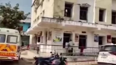 सरायगढ़ भपटियाही: सरायगढ़ के अस्पताल में प्रसव पीड़िता को भारी परेशानी, परिजनों का आरोप- पैसे न देने पर...