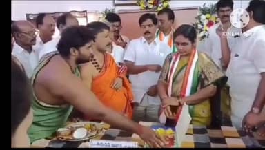 మధిర: మధిర మున్సిపల్ ఛైర్పర్సన్ గా బాధ్యతలు స్వీకరించిన సామినేని సుజాత