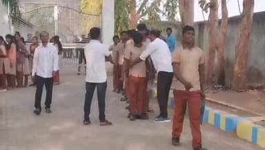 ନର୍ଲା: ଆଜିଠୁ ଆରମ୍ଭ ହେଲା ମାଟ୍ରିକ ପରୀକ୍ଷାlନର୍ଲା ଠାରେ ୧୦ଟି ପରୀକ୍ଷା କେନ୍ଦ୍ରରେ ୧୬୨୨ ଜଣ ଛାତ୍ର ଛାତ୍ରୀ ଦେଲେ ପରୀକ୍ଷା