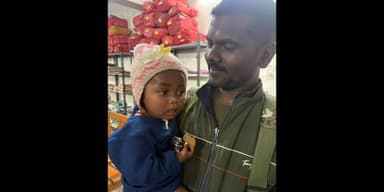 हुसैनाबाद: नव निर्मित भवन से डेढ़ साल का मासूम बरामद, महिला फरार, पुलिस जांच में जुटी