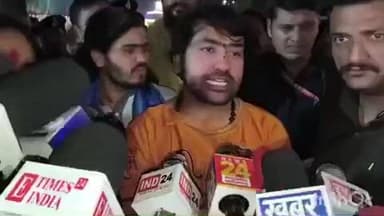 बागेश्वर पीठाधीश्वर धीरेंद्र कृष्ण शास्त्री ने नवग्रह पीठ का भ्रमण किया, कहा- यह मंदिर अद्भुत है