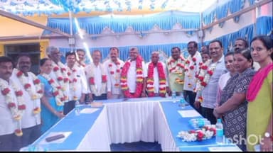 ಮಾಲೂರು: ದ್ಯಾಪಸಂದ್ರಸೊಸೈಟಿಯ ಅಧ್ಯಕ್ಷರಾಗಿ ಆರ್ ಪ್ರಭಕಾರ್, ಮತ್ತು ಉಪಾಧ್ಯಕ್ಷರಾಗಿ ಮಲ್ಲಿಕಾರ್ಜುನಪ್ಪ ಅವಿರೋಧ ಆಯ್ಕೆ