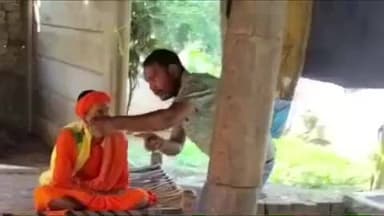 किरावली: अछनेरा में मंदिर परिसर में मांस पकाने का वीडियो वायरल, ग्रामीणों में रोष