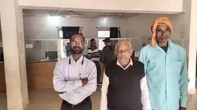 मानपुर: मानपुर के लोक सेवा केंद्र में आधार कार्ड सेवा बंद होने से लोगों को परेशानी, सेवा फिर से शुरू करने की मांग