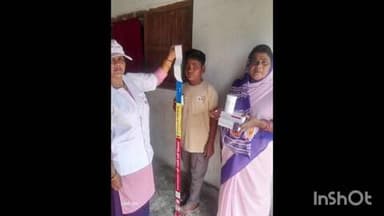 महुआ: स्वास्थ्य विभाग द्वारा फाइलेरिया उन्मूलन अभियान के तहत घर-घर जाकर लोगों को दवा खिलाई जा रही है