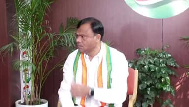 बास्तानार: पीसीसी चीफ दीपक बैज ने प्रदेश सरकार के नक्सल विरोधी अभियान पर उठाए सवाल, कहा- निर्दोषों की हत्या पर सुरक्षाबल रखें ध्यान