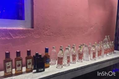 মৰিগাঁও: ধৰমতুল আৰু মিকিৰভেটা অবৈধ সুৰাৰ বিৰুদ্ধে আৰক্ষীৰ তীব্ৰ অভিযান: বৃহৎ পৰিমাণৰ সুৰা জব্দ তথা নষ্ট