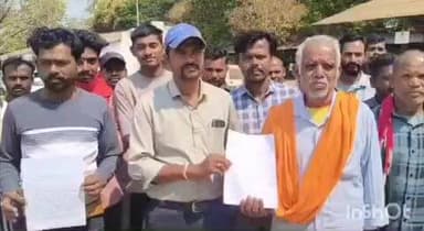 बस्तर: मारकंडी नदी सूखने से किसान चिंतित, मक्के की फसल खतरे में, किसान ने कलेक्टर से की मुलाकात