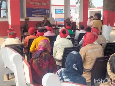 धनघटा: आगामी पर्व होली व रमजान के दृष्टिगत थाना महुली में आयोजित की गई ग्राम प्रहरियों की गोष्ठी