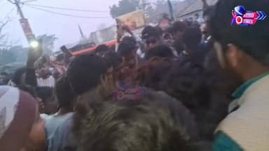 कटिहार में बच्चा चोरी के शक में बेकाबू भीड़ का कहर, वृद्ध महिला की पिटाई, पुलिस ने रेस्क्यू कर बचाई