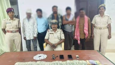 ନୟାଗଡ: ହିଞ୍ଜଳଗାଡ଼ିଆ ITI ନିକଟରେ ଜୁଆ ଖେଳ ଚାଲିଥିବା ବେଳେ ପୋଲିସର ଚଢ଼ାଉ ସୂଚନା