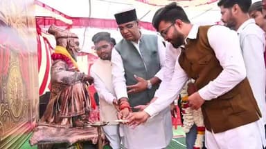 बैरसिया: छत्रपति शिवाजी महाराज की जयंती पर नानके पेट्रोल पंप से भव्य शोभायात्रा का आयोजन