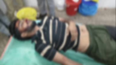 चारामा: चारामा में भीषण सड़क हादसा, तेज रफ्तार बाइक ट्रक से टकराई, एक की मौत और एक गंभीर रूप से घायल