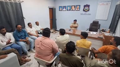 કેશોદ: કેશોદ પોલીસ સ્ટેશન ખાતે શાંતિ સમિતિની બેઠક યોજાઈ