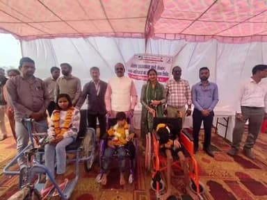 नीमच नगर: सेवा और सहयोग का संगम: जिला पंचायत अध्यक्ष की मौजूदगी में दिव्यांग बच्चों को मिली नई शक्ति