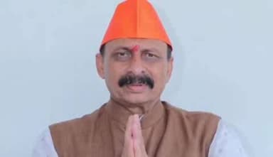 મહુવા: અંબિકા તાલુકાની કચેરીઓ બાબતેની ધારાસભ્ય મોહનભાઈ ઢોડીયાની રજુઆત સરકારે ગ્રાહ્ય રાખી.