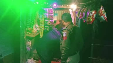 गौरिहार: आगामी कार्यक्रमों के मद्देनज़र गौरिहार पुलिस का सघन चेकिंग अभियान