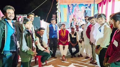 बिजावर: अमरपुरा में शिव महापुराण कथा के भंडारे में शामिल हुए विधायक पुत्र