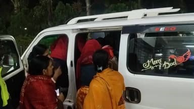 খোয়াই: আশারামবাড়ির চামু বস্তিতে সন্ধ্যায় শূন্যে গুলি; বাড়িতে ঢুকে অতর্কিত নির্যাতনের অভিযোগ অন্তঃসত্তা মহিলা সহ অন্যদের উপর