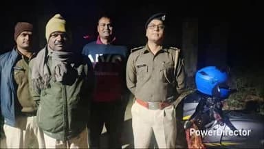 कटिहार: SP शिखर चौधरी के निर्देश पर होली के मद्देनज़र पुलिस ने चलाया सघन रात्रि चौकसी अभियान
