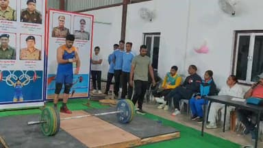 जनपद गाजीपुर में आयोजित वाराणसी जोन की 31वीं अन्तरजनपदीय भारत्तोलन कलस्टर (महिला/पुरुष) वेटलिफ्टिंग, पॉवर लिफ्टिंग व योग...