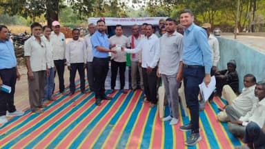 શહેરા: માતરિયા વ્યાસ ગામે એમજીવીસીએલ દ્વારા સ્માર્ટ મીટર પખવાડા કાર્યક્રમનું આયોજન કરાયું હતું