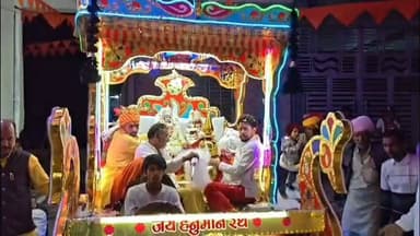 खिलचीपुर: राधाकृष्ण मंदिर में मूर्ति प्राण प्रतिष्ठा समारोह, गांव में निकला भव्य चल समारोह, बैंड बाजे की धुन पर झूमे श्रद्धालु