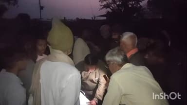 सादाबाद: गाजी गढ़ी में पशुपालक की 35 बकरियों की हालत बिगड़ी, 7 की हुई मौत, मौके पर पहुंचे पशु चिकित्सक व लेखपाल