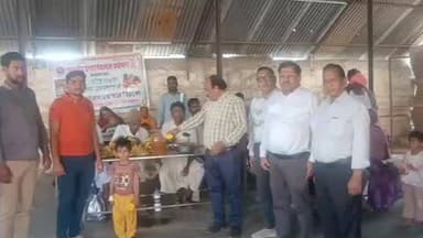 वर्तमान महावीर इंटरनेशनल बालोतरा द्वारा अन्नपूर्णा निशुल्क भोजन करवाया