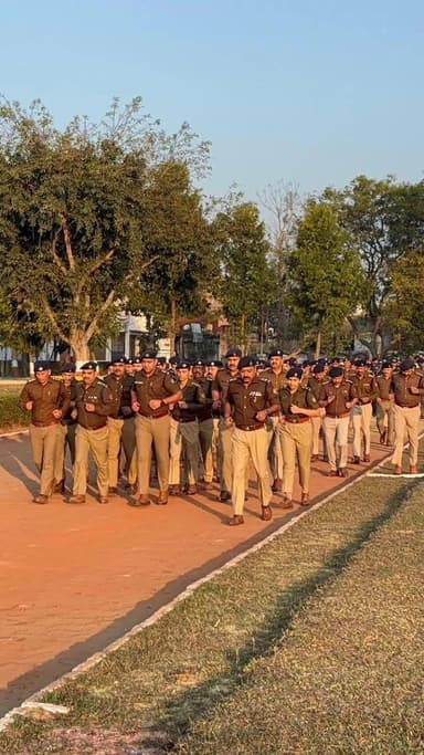 हरिद्वार: एसएसपी ने जवानों के अनुशासन और शस्त्र ड्रिल अभ्यास का किया निरीक्षण