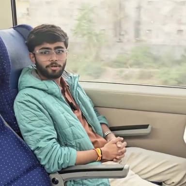 नियमित सफर में Vande Bharat Express ने बदल दिया यात्रियों का अनुभव।
