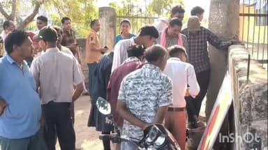 बेमेतरा: बेमेतरा जिला में 77 परीक्षा केंद्रों पर कक्षा 12वीं की परीक्षा शुरू, 8677 परीक्षार्थी देंगे परीक्षा