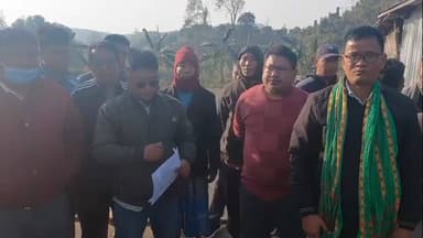 গণ্ডাছড়া: হিমঘর স্থাপনসহ একাধিক দাবিতে গন্ডাছড়া-রইস্যাবাড়ি সড়কে অবরোধ; শুক্রবার ভোর থেকে যানচলাচল বন্ধ, চরম ভোগান্তিতে পর্যটকরা