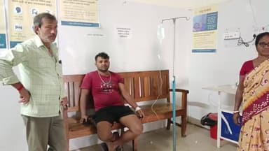 গাজোল: এক যুবকের পায়ে বিষ ধর সাপের কামড়ের আতঙ্কে রক্তাক্ত হওয়াকে চাঞ্চল্য ছড়ালো আলাল অঞ্চল এলাকায়