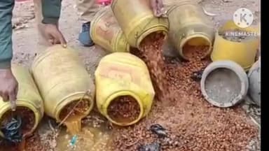 নিতুড়িয়া: অবৈধমদ তৈরি ও বিক্রির বিরুদ্ধে নিতুড়িয়ায় আবগারি দফতরের অভিযান,১০লিটার মদ,৩০০লিটার তরল ও ৪০ লিটার তাড়ি বাজেয়াপ্ত করল