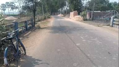 ভাতার: বর্ধমানের অনাময় থেকে ডাক্তার দেখিয়ে ফেরার পথে রাস্তায় হারালেন ওষুধ সহ টাকা পয়সা, ভাতারের পানোয়া গ্রামের এক মহিলা