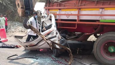 કપરાડા: શહેરમાં કુંભઘાટ પર સર્જાયો ગમખ્વાર, અકસ્માત ઇકો કાર અને ટ્રક વચ્ચે અકસ્માતમાં 5 વ્યક્તિઓના મોત, 2 ઘાયલ