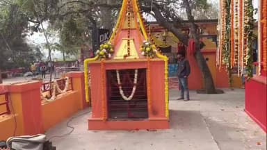सैदपुर: वाराह रूप परिसर में अतिप्राचीन दुर्गा प्रतिमा में प्राण प्रतिष्ठा, पूर्वज की याद में सपा नेता ने कराया जीर्णोद्धार
