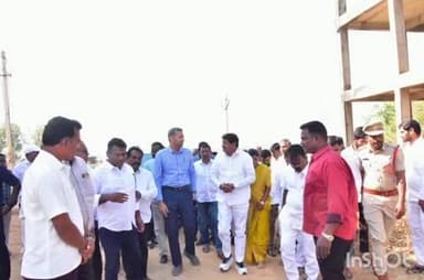 వికారాబాద్: రెండు నెలల్లో రెండు గదుల ఇల్లు అర్హులైన పేదల కోసం పంపిణీ: కలెక్టర్ ప్రతీక్ జైన్