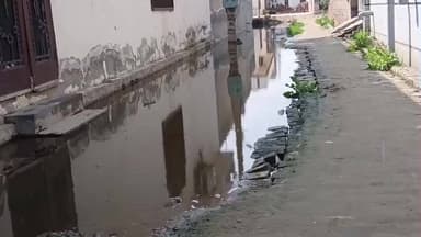 ਮਾਨਸਾ: ਸੀਵਰੇਜ ਦੇ ਗੰਦੇ ਪਾਣੀ ਤੋਂ ਵਾਰਡ ਨੰਬਰ ਸੱਤ ਦੇ ਲੋਕ ਪਰੇਸ਼ਾਨ