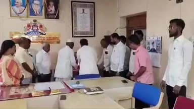 ಗುಳೇದಗುಡ್ಡ: ಪಟ್ಟಣದಲ್ಲಿ ತಾಲ್ಲೂಕು ಆಡಳಿತದಿಂದ ಸಂಭ್ರಮದ ತ್ರಿಪದಿ ಕವಿ ಸರ್ವಜ್ಞ ಜಯಂತಿ ಆಚರಣೆ