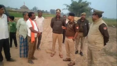 मड़िहान: संत नगर थाना क्षेत्र के बनकी गांव में होलिका दहन स्थल पर बने मकान को लेकर ग्रामीणों में रोष, पुलिस ने मामले को सुलझाया