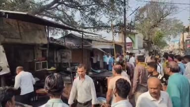 बैतूल नगर: लल्ली चौक के होटल में गैस रिसाव से लगी आग, फायर ब्रिगेड ने पाया काबू, मची अफरातफरी