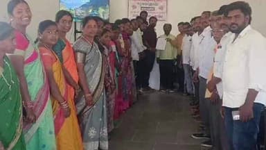 బీబీపేట: బిబిపేటలో జిపి వార్డు సభ్యులకు, ఉపసర్పంచ్ లకు గౌరవవేతనం కల్పించాలని కోరుతూ ఎంపీడీవో శ్రీనివాసరావుకు వినతిపత్రం అందజేత