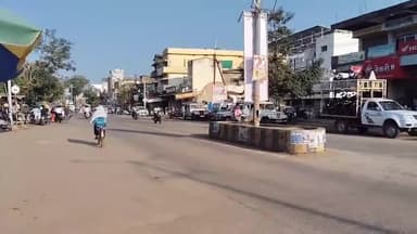 मोहाडी: सिरसी येथे दोन चारचाकी वाहनांचा भीषण अपघात; दोन जण जखमी, आरोपी विरुद्ध वरठी पोलिसात गुन्हा दाखल