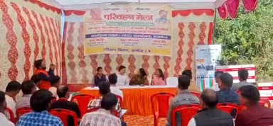 कन्नौज: एक मुश्त कर (OTT) व्यवस्था के संबंध में वाहन स्वामियों एवं ट्रांसपोर्ट यूनियन के साथ आयोजित की गई गोष्ठी