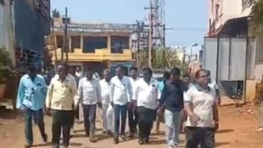 ಬಸವಕಲ್ಯಾಣ: ನಗರದ ಸೀತಾ ಕಾಲನಿ, ಸಂಗಮೇಶ್ವರ ಕಾಲನಿಗಳಿಗೆ ಮಾಜಿ ಎಂಎಲ್ಸಿ ವಿಜಯಸಿಂಗ್ ಭೇಟಿ, ಉದ್ಯಾನ ವನ ಕಾಮಗಾರಿ ಪರಿಶೀಲನೆ