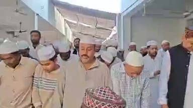 मुरादाबाद: जमा मस्जिद सहित सभी मस्जिदों में बड़ी संख्या में नमाजियों ने कड़ी सुरक्षा में अदा की रमजान के पहले जुम्मे की नमाज