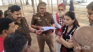 जसराना: नागऊ चौराहा पर 1108 कुंडीय महायज्ञ की तैयारी को लेकर एसडीएम और तहसीलदार ने किया निरीक्षण